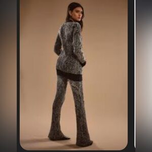 Brand: Hemant & Nandita
HEMANT AND NANDITA Short Cardigan and Pants NWT